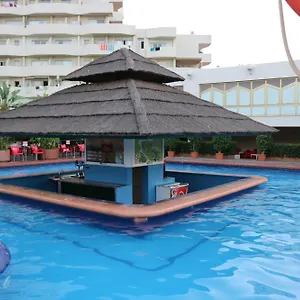 apartment-studio-benal-beach.1costadelsol.com/